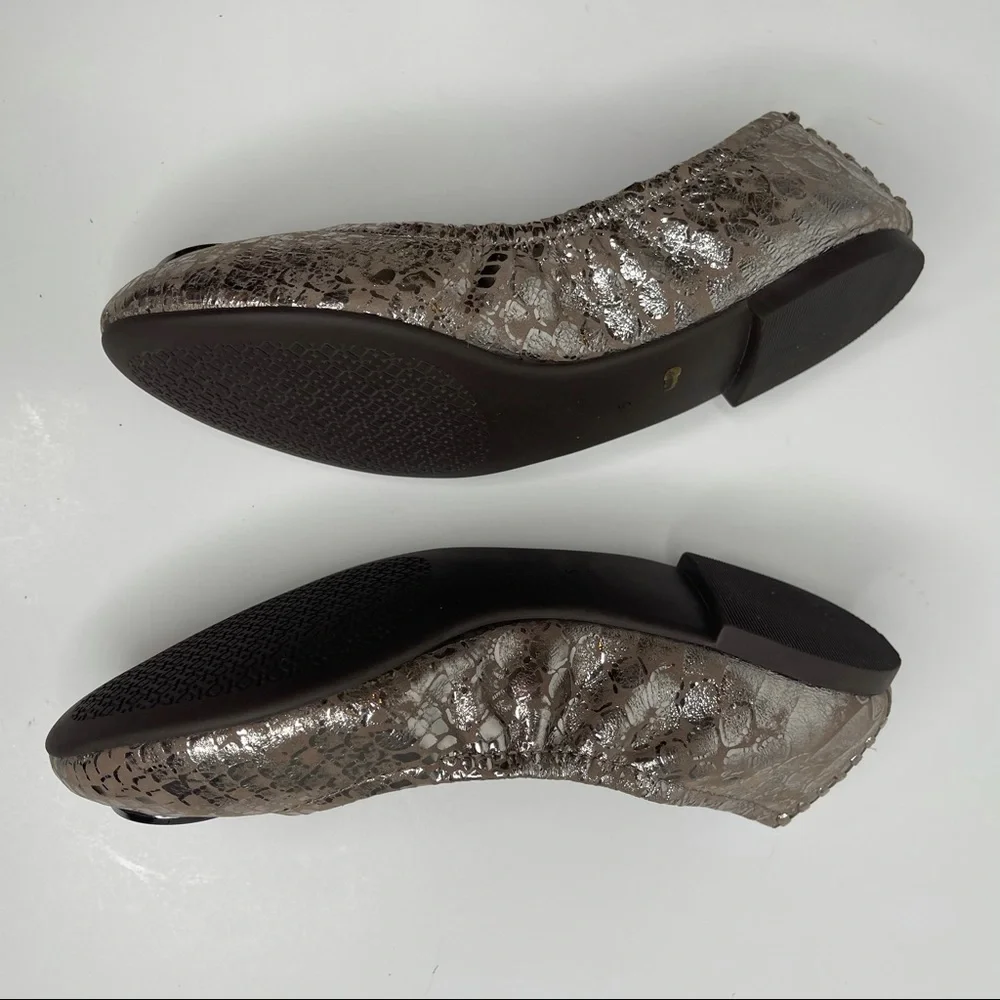 TORY BURCH Heidi Pewter Snake Print Metallic Leather Medallion Ballet Flat Sz 5